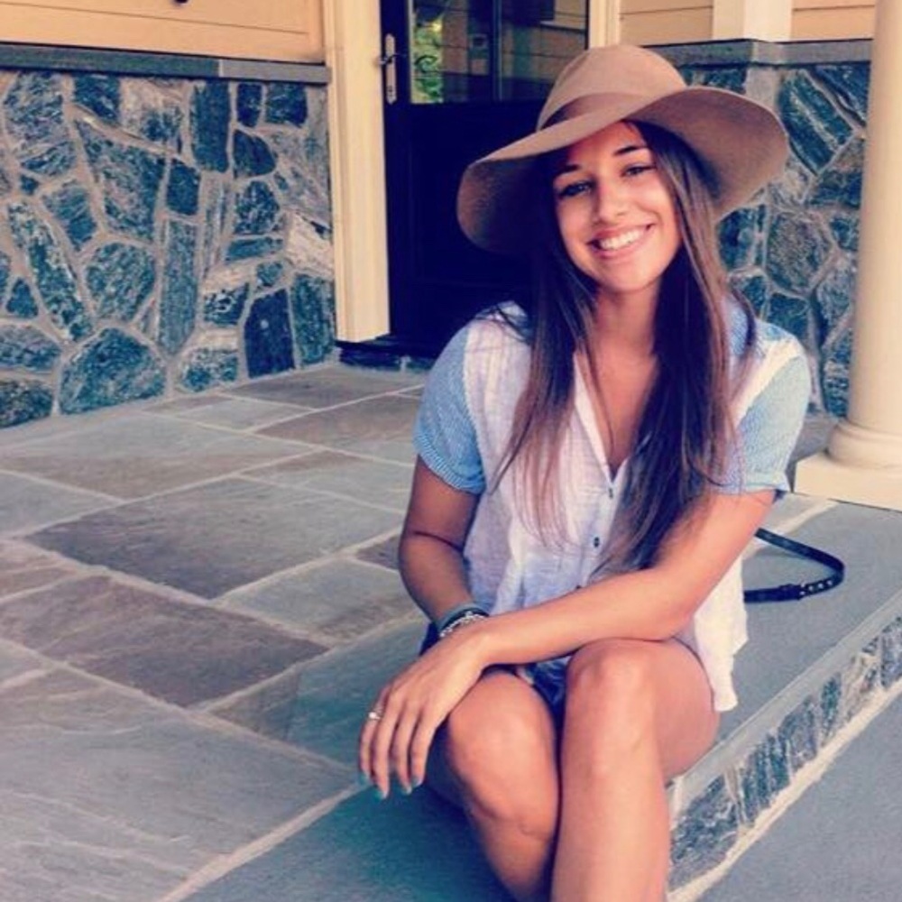 Meet your Posher, Taylor